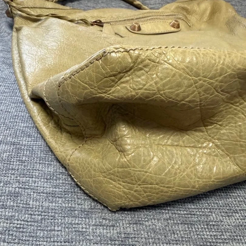Authentic Balenciaga Motocross Hobo / Shoulder - Picture 10 of 10